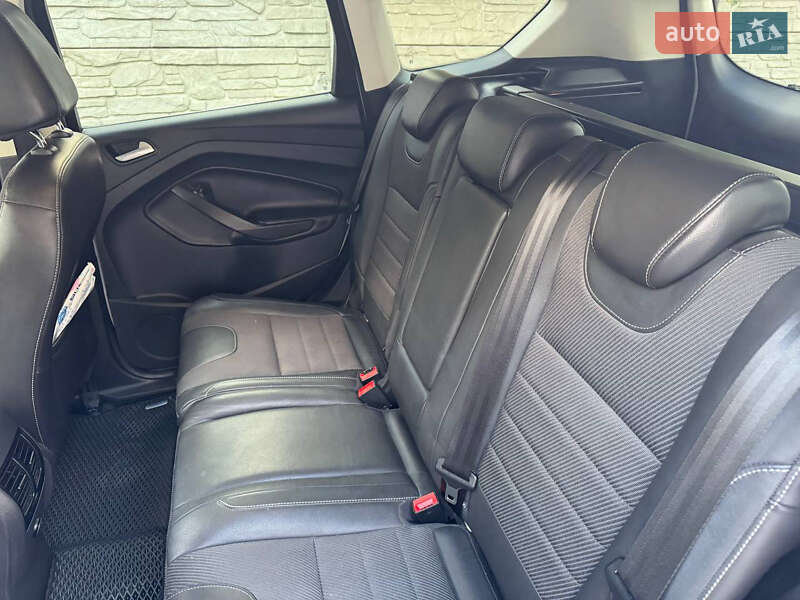 Внедорожник / Кроссовер Ford Kuga 2013 в Запорожье