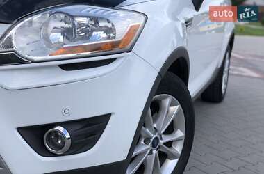 Внедорожник / Кроссовер Ford Kuga 2013 в 