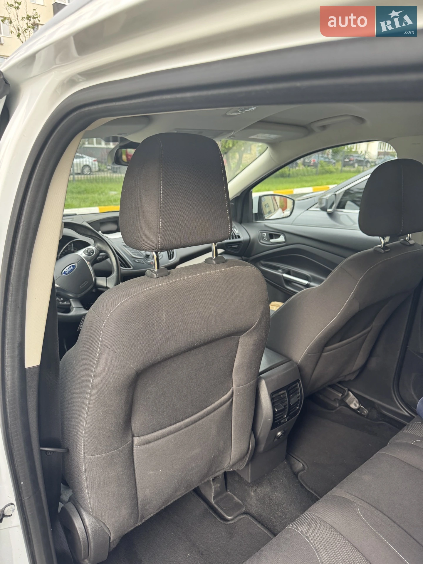 2016 Ford Kuga - мініатюра 31