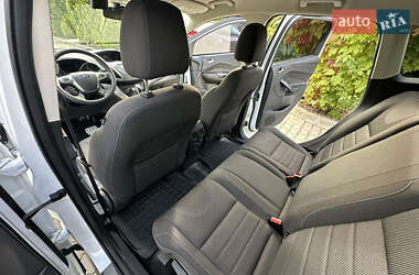 Внедорожник / Кроссовер Ford Kuga 2013 в 