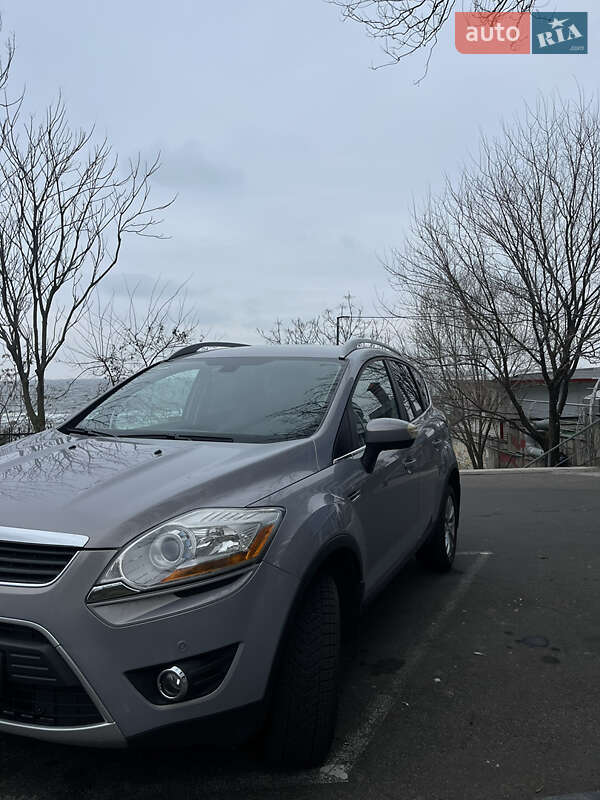 Внедорожник / Кроссовер Ford Kuga 2011 в Одессе