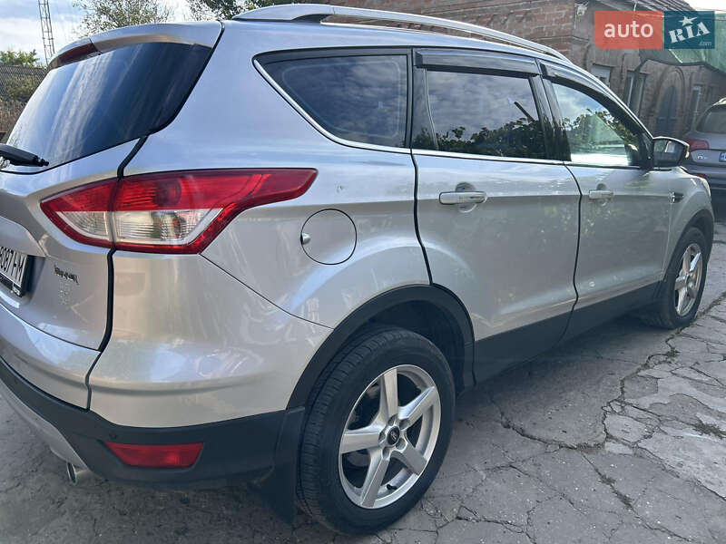 Внедорожник / Кроссовер Ford Kuga 2015 в Измаиле фото 3 Внедорожник / Кроссовер Ford Kuga 2015 в Измаиле