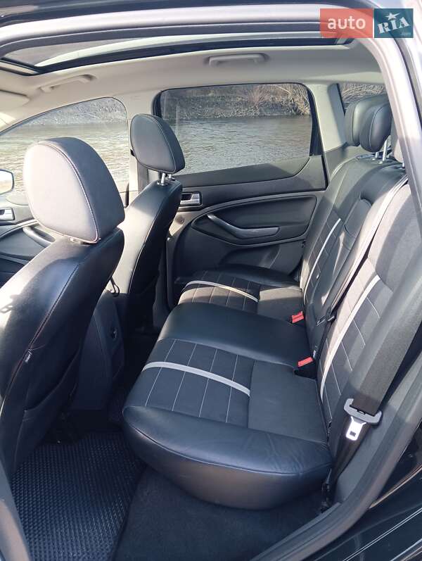 Внедорожник / Кроссовер Ford Kuga 2011 в Ивано-Франковске