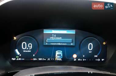 Внедорожник / Кроссовер Ford Kuga 2024 в 