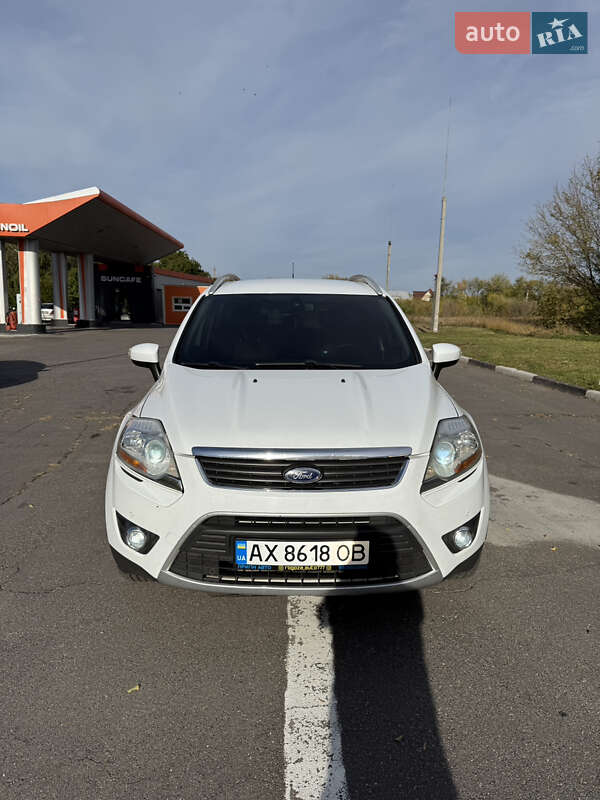 Внедорожник / Кроссовер Ford Kuga 2011 в Харькове