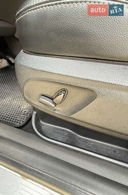 Внедорожник / Кроссовер Ford Kuga 2011 в 
