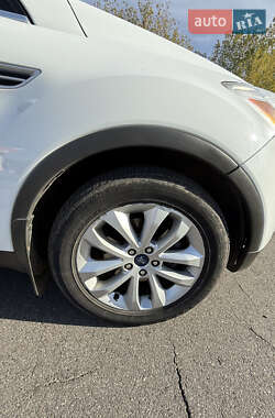 Внедорожник / Кроссовер Ford Kuga 2011 в 