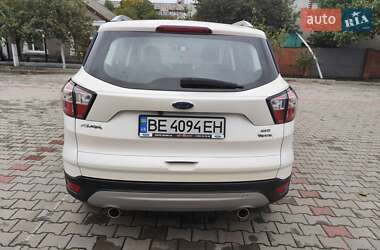 Внедорожник / Кроссовер Ford Kuga 2019 в 