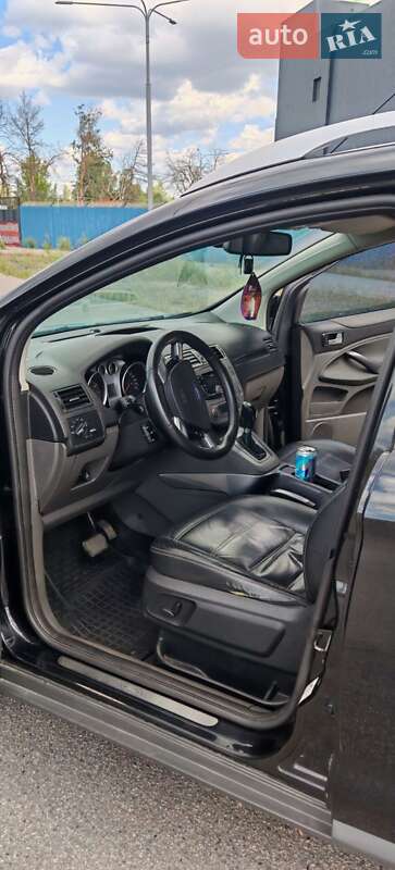 Внедорожник / Кроссовер Ford Kuga 2010 в Харькове