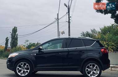 Внедорожник / Кроссовер Ford Kuga 2009 в 