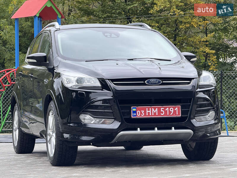 Внедорожник / Кроссовер Ford Kuga 2016 в Кременце