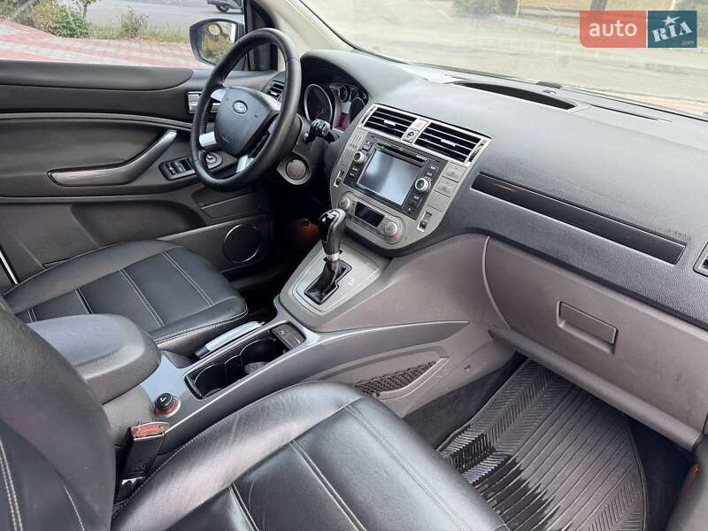 Внедорожник / Кроссовер Ford Kuga 2012 в Запорожье