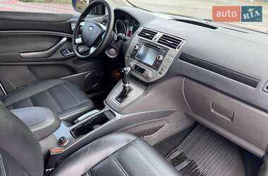 Внедорожник / Кроссовер Ford Kuga 2012 в  фото 9 Внедорожник / Кроссовер Ford Kuga 2012 в