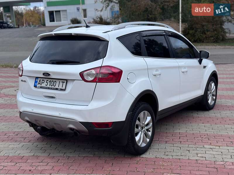 Внедорожник / Кроссовер Ford Kuga 2012 в Запорожье