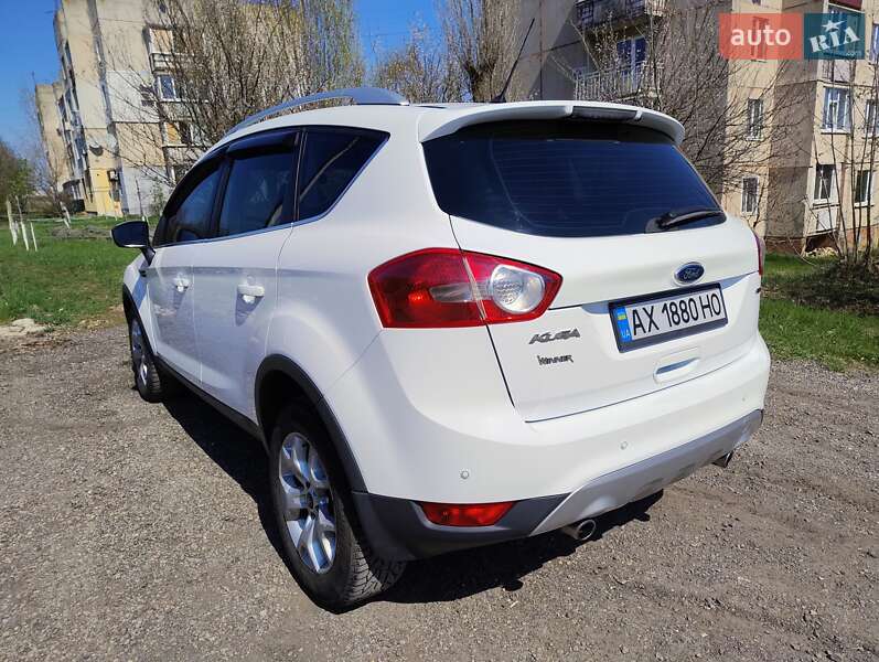 Внедорожник / Кроссовер Ford Kuga 2011 в Харькове