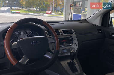 Внедорожник / Кроссовер Ford Kuga 2010 в 