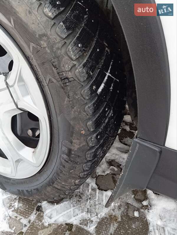 Внедорожник / Кроссовер Ford Kuga 2017 в Моршине