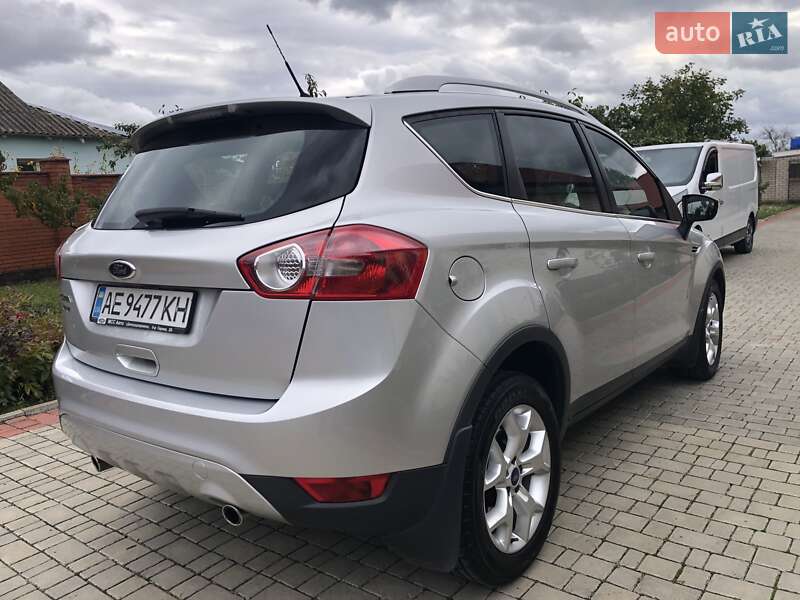 Позашляховик / Кросовер Ford Kuga 2011 в Одесі