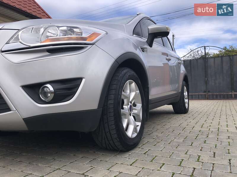 Позашляховик / Кросовер Ford Kuga 2011 в Одесі