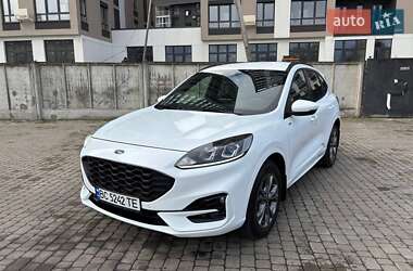 Позашляховик / Кросовер Ford Kuga 2023 в  фото 2 Позашляховик / Кросовер Ford Kuga 2023 в