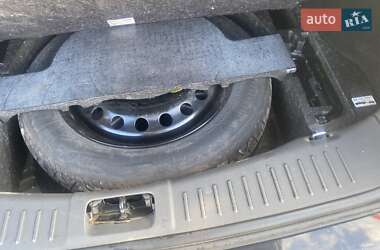 Внедорожник / Кроссовер Ford Kuga 2012 в 