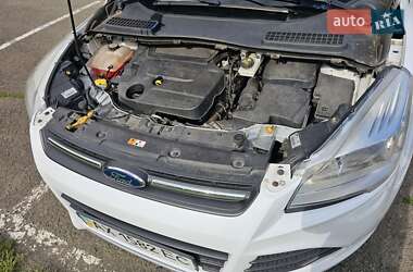 Внедорожник / Кроссовер Ford Kuga 2013 в 