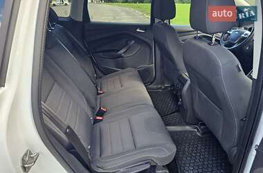 Внедорожник / Кроссовер Ford Kuga 2013 в 