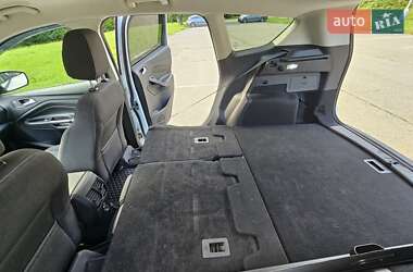 Внедорожник / Кроссовер Ford Kuga 2013 в 