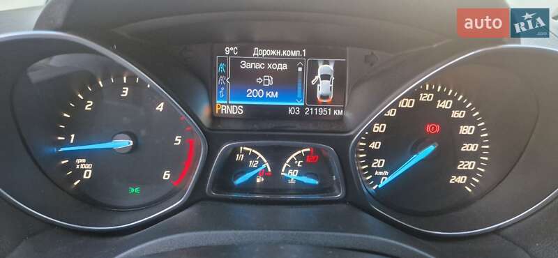 Внедорожник / Кроссовер Ford Kuga 2013 в Черновцах