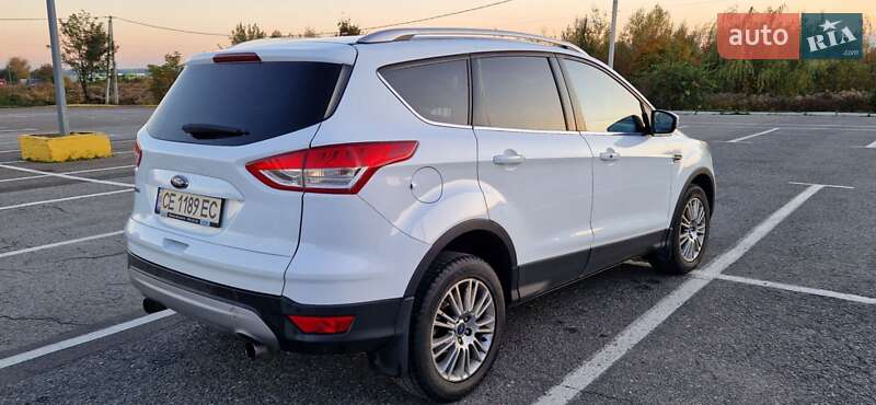 Внедорожник / Кроссовер Ford Kuga 2013 в Черновцах