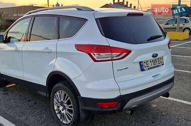 Позашляховик / Кросовер Ford Kuga 2013 в 