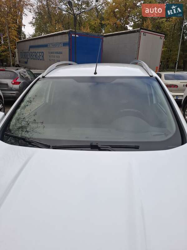 Позашляховик / Кросовер Ford Kuga 2010 в Києві