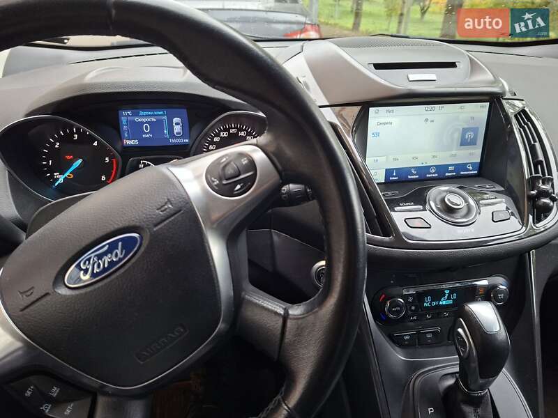 Внедорожник / Кроссовер Ford Kuga 2015 в Киеве