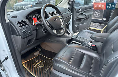 Позашляховик / Кросовер Ford Kuga 2010 в 