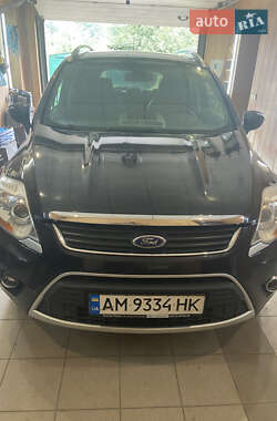 Позашляховик / Кросовер Ford Kuga 2012 в Харкові