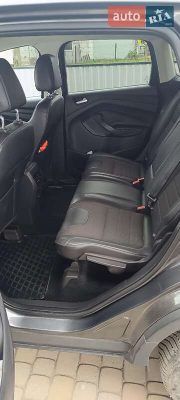 Внедорожник / Кроссовер Ford Kuga 2015 в Толстом фото 9 Внедорожник / Кроссовер Ford Kuga 2015 в Толстом