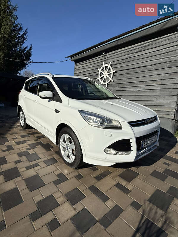 Позашляховик / Кросовер Ford Kuga 2014 в Славському