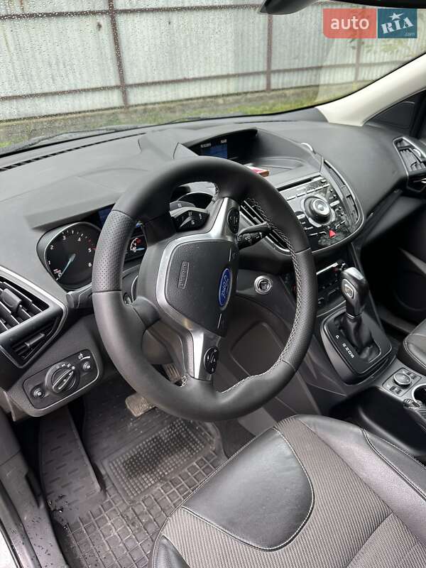 Внедорожник / Кроссовер Ford Kuga 2013 в Тячеве фото 18 Внедорожник / Кроссовер Ford Kuga 2013 в Тячеве