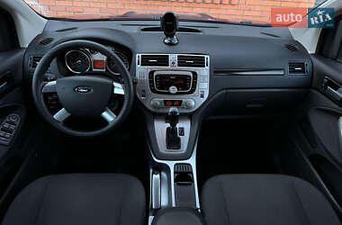 Позашляховик / Кросовер Ford Kuga 2010 в 