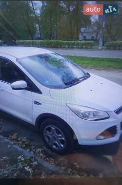 Позашляховик / Кросовер Ford Kuga 2016 в Києві