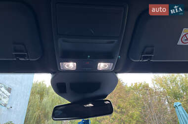 Позашляховик / Кросовер Ford Kuga 2021 в  фото 65 Позашляховик / Кросовер Ford Kuga 2021 в