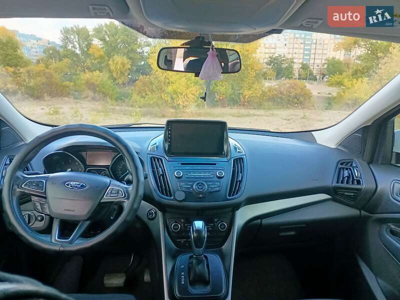 Внедорожник / Кроссовер Ford Kuga 2018 в Днепре фото 2 Внедорожник / Кроссовер Ford Kuga 2018 в Днепре