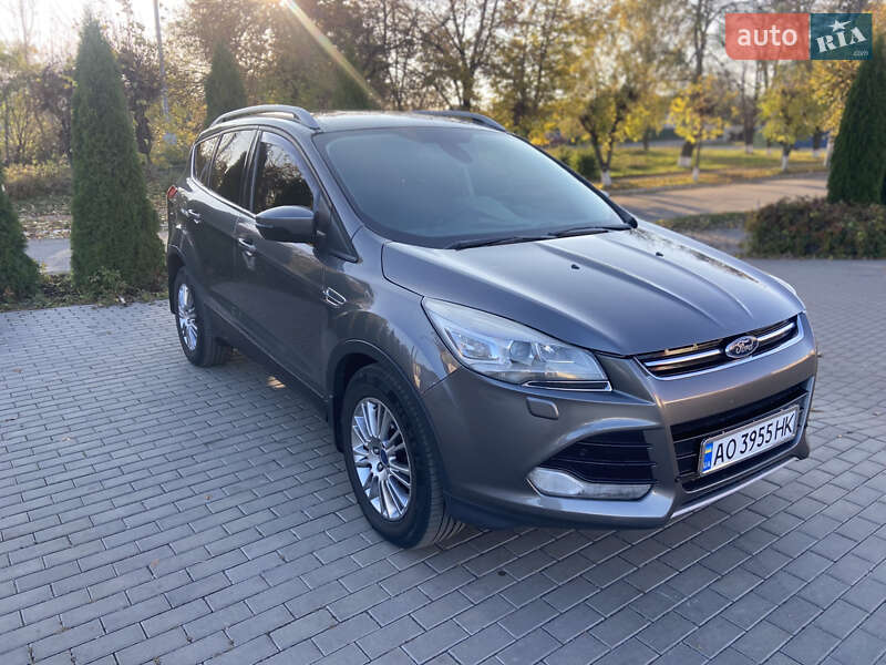 Внедорожник / Кроссовер Ford Kuga 2013 в Монастырище фото 4 Внедорожник / Кроссовер Ford Kuga 2013 в Монастырище