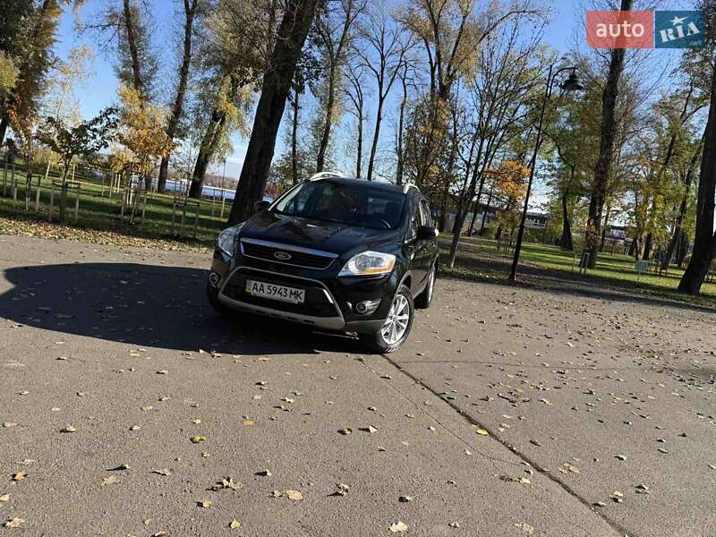 Внедорожник / Кроссовер Ford Kuga 2012 в Киеве