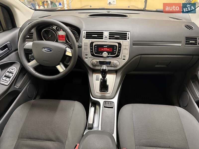 Внедорожник / Кроссовер Ford Kuga 2012 в Киеве