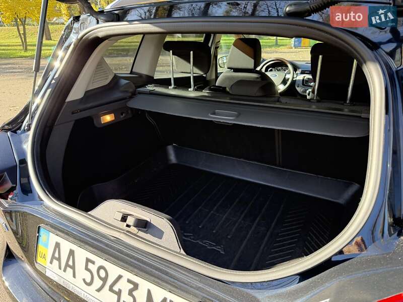 Внедорожник / Кроссовер Ford Kuga 2012 в Киеве