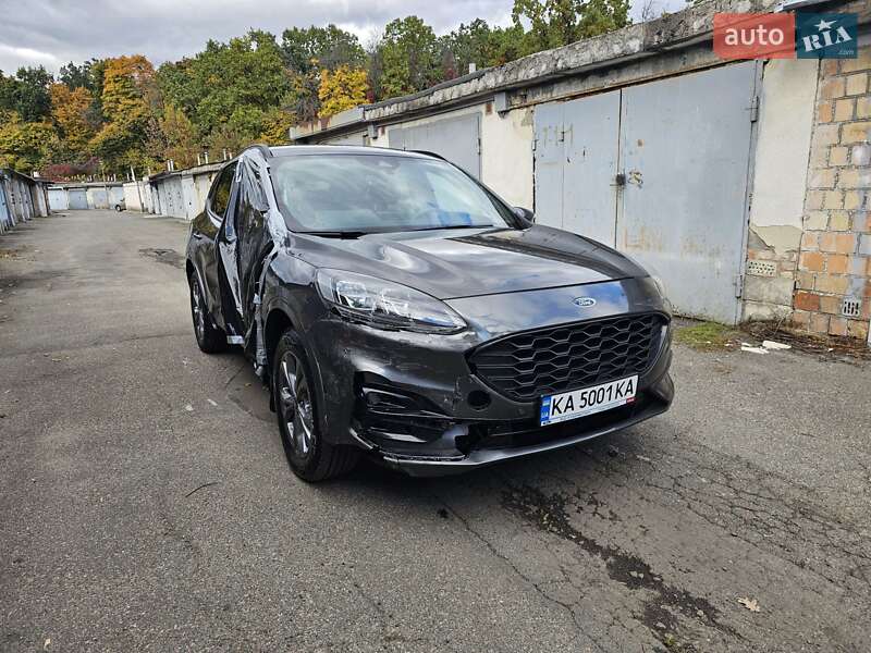 Позашляховик / Кросовер Ford Kuga 2023 в Києві