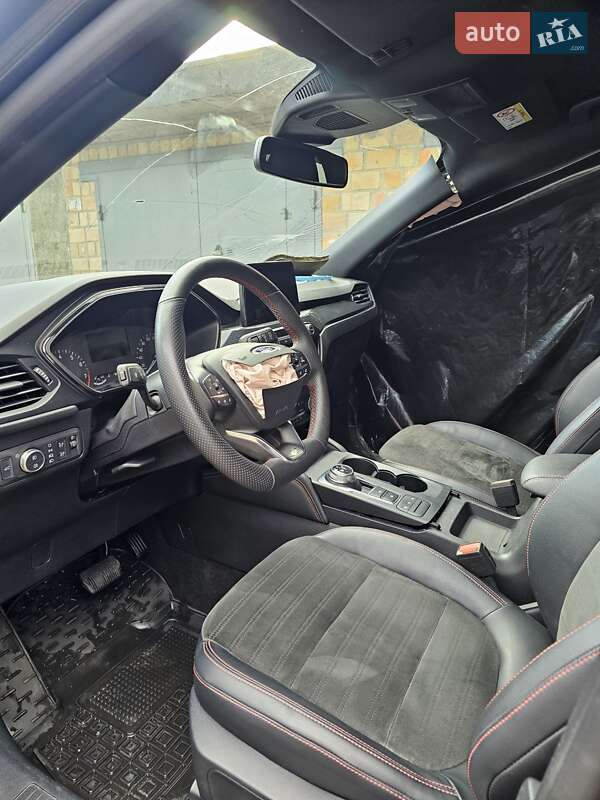 Позашляховик / Кросовер Ford Kuga 2023 в Києві