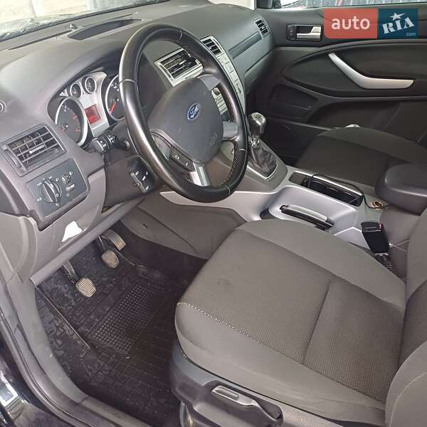 Внедорожник / Кроссовер Ford Kuga 2011 в Овруче