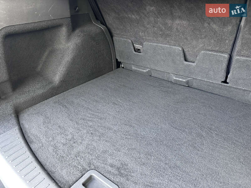 Внедорожник / Кроссовер Ford Kuga 2016 в Киеве